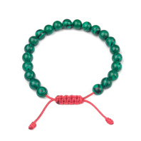 Браслет на руку из камня Малахит 22 бусины диаметр 8мм на прочной нити