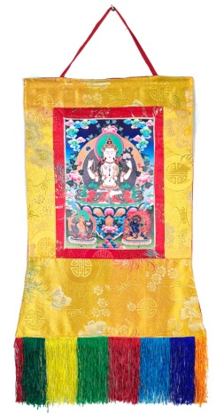 Баннерная Тханка Авалокитешвара (Ченрезиг) с Манджушри и Ваджрапани в шелковой обшивке 32х43см