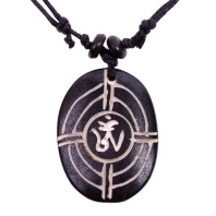 Амулет из кости ОМ тибетский