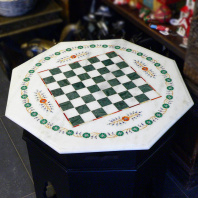 Восточная столешница из камней Шахматы