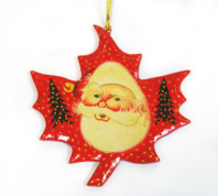 Новогоднее украшение из дерева Восточный лист