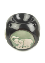 Восточная керамическая Аромалампа Три слона высотой 8см Восточная керамическая Аромалампа Три слона высотой 8см