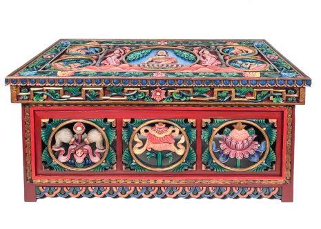 Восточный расписной резной стол с изображением Будд пяти семейств на столешнице 90х45, высотой 45см