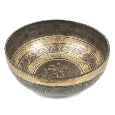 Кованая тибетская поющая чаша с рисунком ОМ внутри диаметр 23,5см