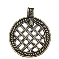 Славянская подвеска из латуни "Косорешетчатая"