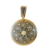 Славянская подвеска из латуни "Сегнерово колесо"