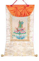 Рисованная Тханка Зеленая Тара в белой обшивке 61х110см Рисованная Тханка Зеленая Тара в белой обшивке 61х110см