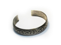 Славянский браслет из мельхиора "Ландыши"