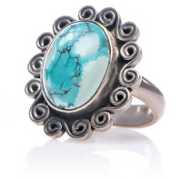 Тибетское кольцо с бирюзой и завитушками диаметр 3см