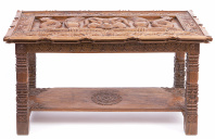 Восточный стол высотой 58см