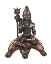 Сувенир из керамики Шива на тигровой шкуре 17см Сувенир из керамики Шива на тигровой шкуре 17см