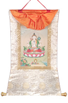 Рисованная Тханка Авалокитешвара (Ченрезиг) в белой обшивке 55х97см Рисованная Тханка Авалокитешвара (Ченрезиг) в белой обшивке 55х97см