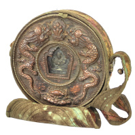 Буддийское ГАУ Авалокитешвара (переносное хранилище для реликвий) круглое Буддийское ГАУ Авалокитешвара (переносное хранилище для реликвий) круглое